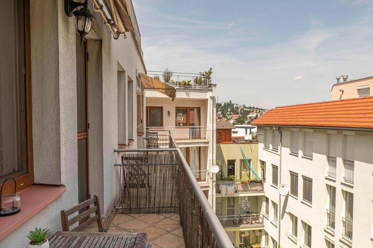 ברטיסלאבה Castle View Apartment With Free Parking מראה חיצוני תמונה