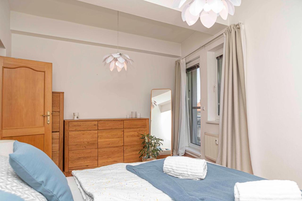 ברטיסלאבה Castle View Apartment With Free Parking מראה חיצוני תמונה